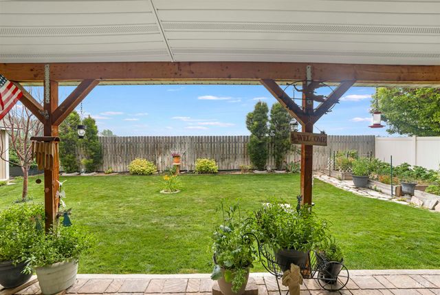 2306 Eastbrooke Rd, Twin Falls, ID 83301