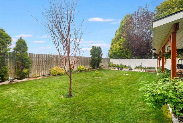 2306 Eastbrooke Rd, Twin Falls, ID 83301