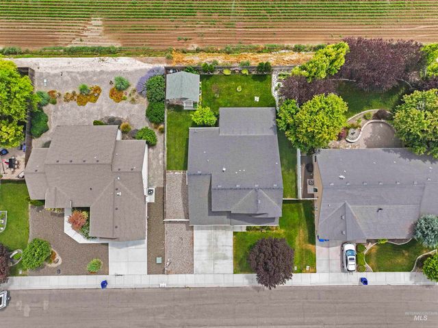 2306 Eastbrooke Rd, Twin Falls, ID 83301