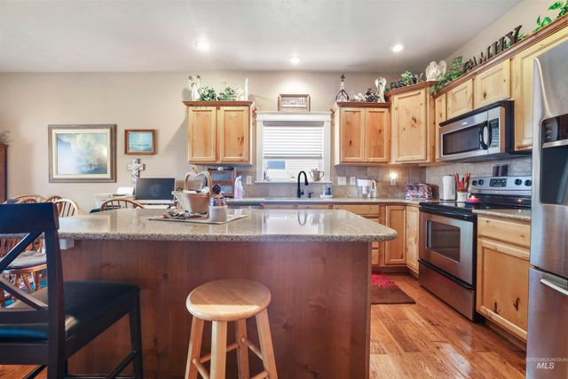 2306 Eastbrooke Rd, Twin Falls, ID 83301