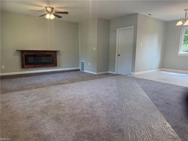 121 Duval CT, Hampton, VA 23669