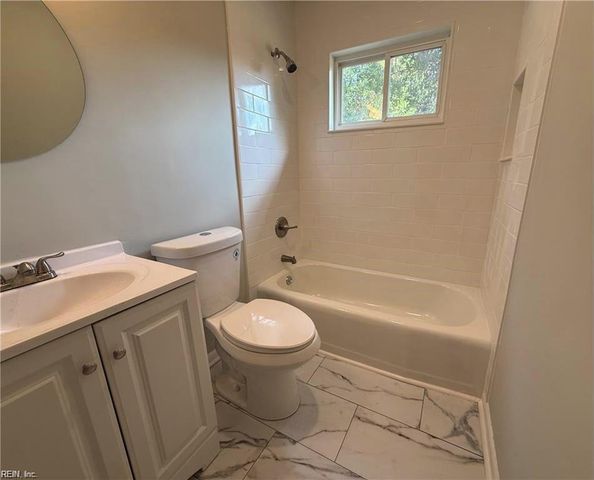 121 Duval CT, Hampton, VA 23669