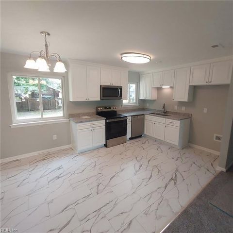 121 Duval CT, Hampton, VA 23669