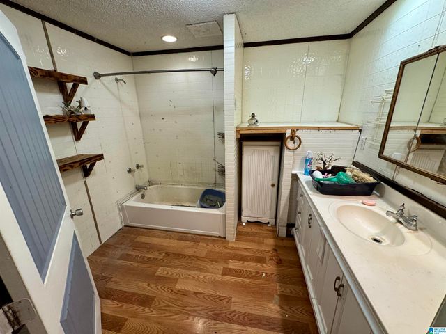 40 RED TIP LANE, Helena, AL 35080