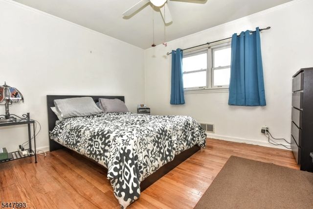 166 Kent St, Hackensack City, NJ 07601