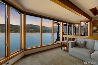 18 Far Summit Place, Bellingham, WA 98229