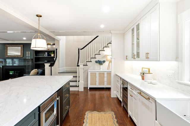 22 Scudder Road, Osterville, MA 02655