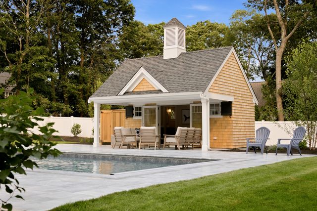 22 Scudder Road, Osterville, MA 02655