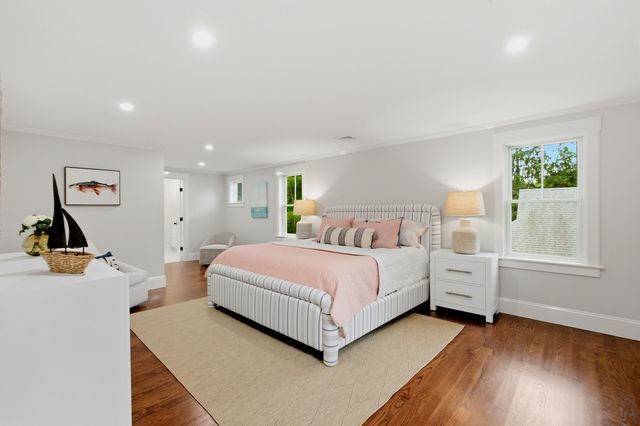 22 Scudder Road, Osterville, MA 02655