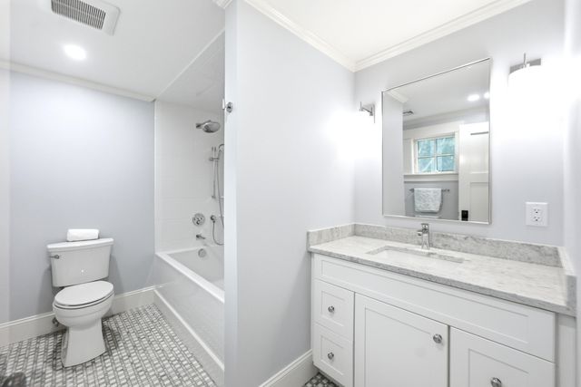 22 Scudder Road, Osterville, MA 02655