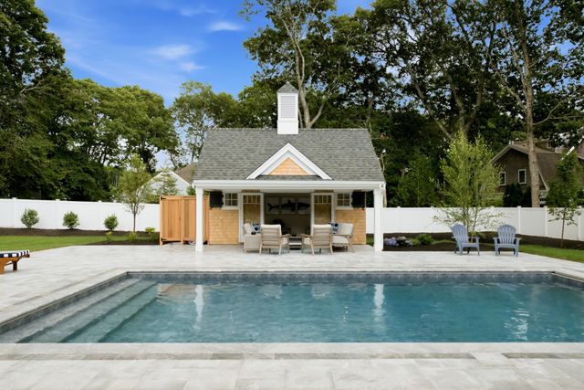 22 Scudder Road, Osterville, MA 02655