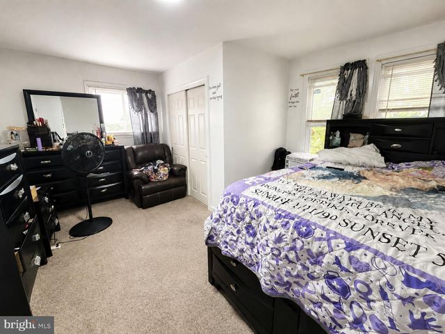 235 LAUREL RD, Sharon Hill, PA 19079