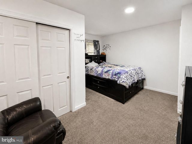 235 LAUREL RD, Sharon Hill, PA 19079