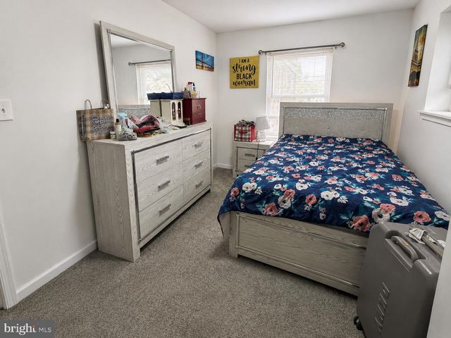 235 LAUREL RD, Sharon Hill, PA 19079