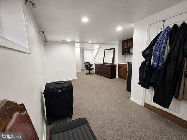 235 LAUREL RD, Sharon Hill, PA 19079