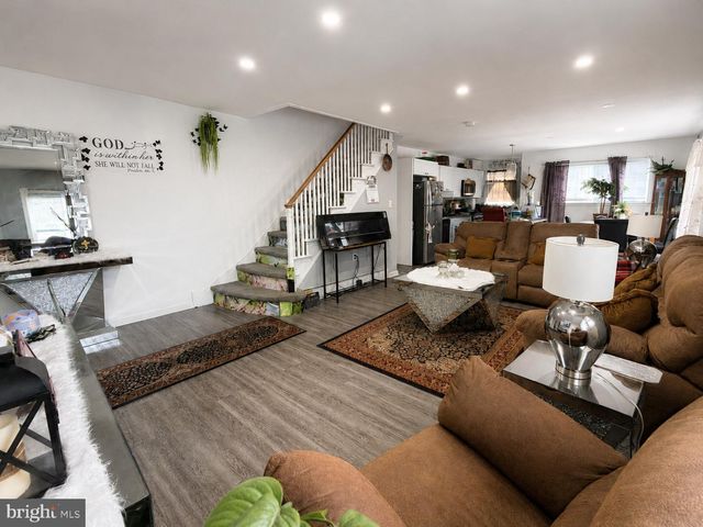 235 LAUREL RD, Sharon Hill, PA 19079