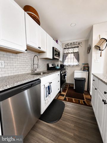 235 LAUREL RD, Sharon Hill, PA 19079