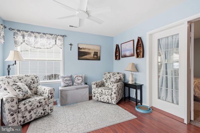 9 DEEP HOLLOW LN N, Columbus, NJ 08022