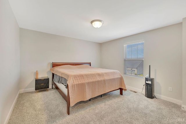 6781 Cork Dr, West Chester, OH 45069