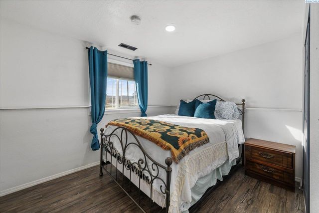 28708 E Sr 224, Benton City, WA 99320