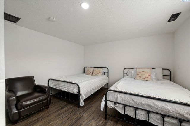 28708 E Sr 224, Benton City, WA 99320