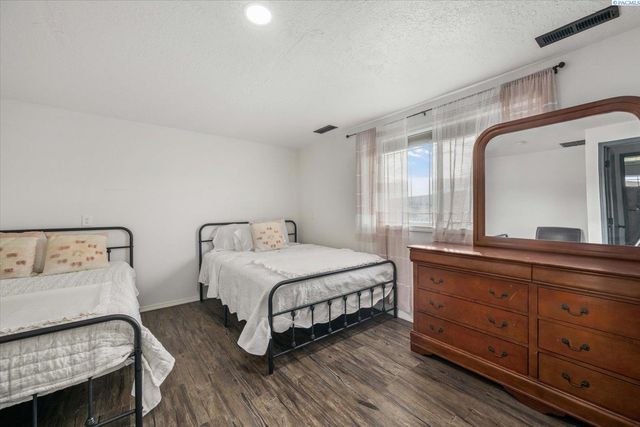 28708 E Sr 224, Benton City, WA 99320