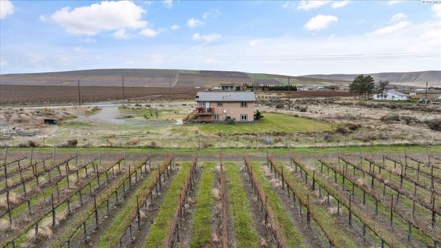 28708 E Sr 224, Benton City, WA 99320