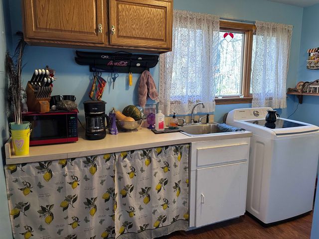 4350 W Laporte Road, Saint Louis, MI 48880