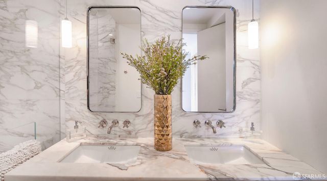 854 Capp Street 1, San Francisco, CA 94110