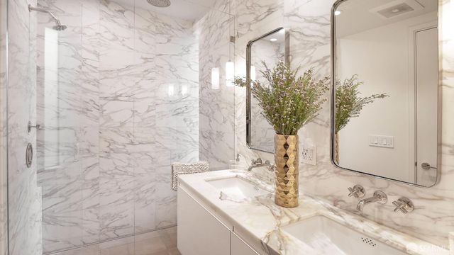 854 Capp Street 1, San Francisco, CA 94110