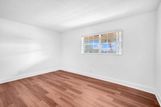 8900 W Sample Road 204, Coral Springs, FL 33065