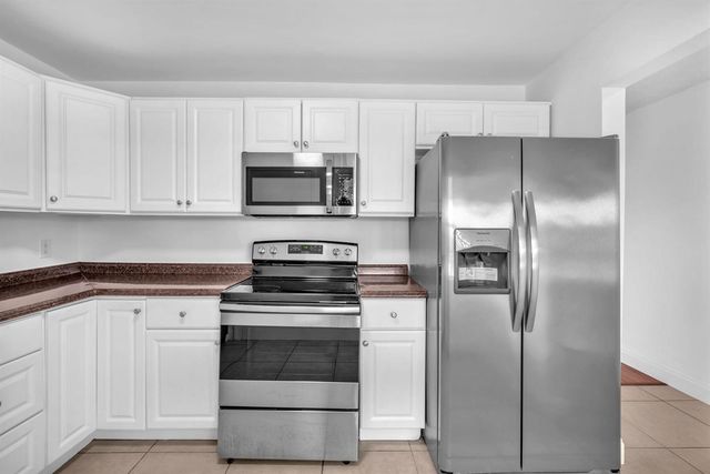 8900 W Sample Road 204, Coral Springs, FL 33065