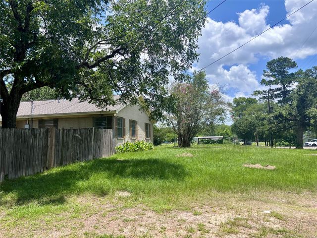 620 W Houston Street, Lovelady, TX 75851