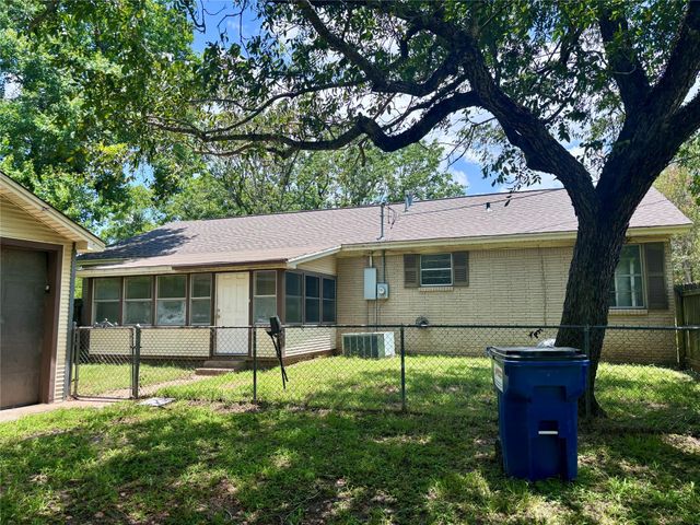 620 W Houston Street, Lovelady, TX 75851