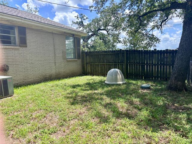 620 W Houston Street, Lovelady, TX 75851