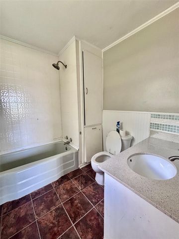 620 W Houston Street, Lovelady, TX 75851