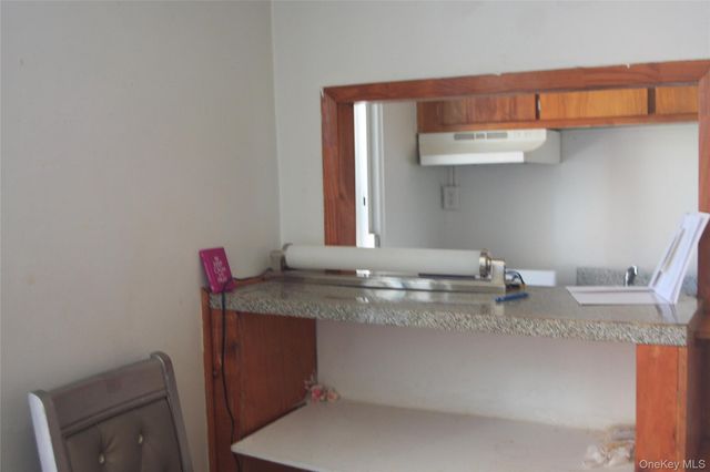 1332 Metropolitan Avenue 6A, Bronx, NY 10462