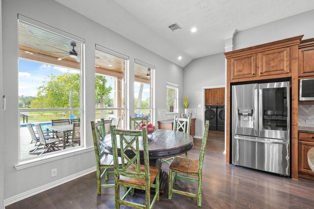 4703 Oxbow Circle W, Fulshear, TX 77441