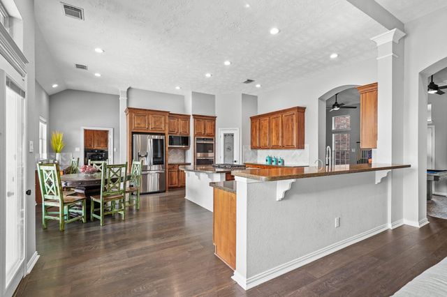 4703 Oxbow Circle W, Fulshear, TX 77441