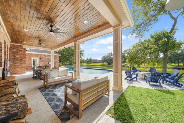 4703 Oxbow Circle W, Fulshear, TX 77441