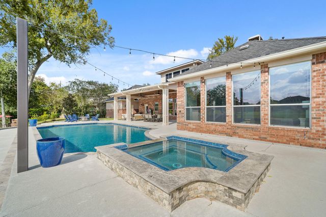 4703 Oxbow Circle W, Fulshear, TX 77441