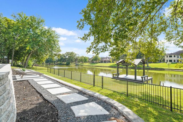 4703 Oxbow Circle W, Fulshear, TX 77441