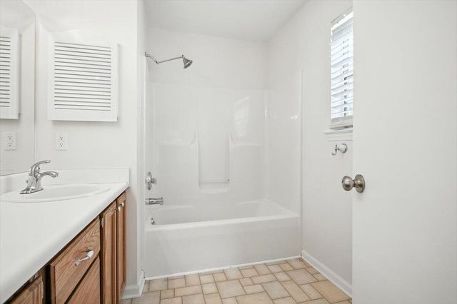 7249 Scarlet Oak DR, Roanoke, VA 24019