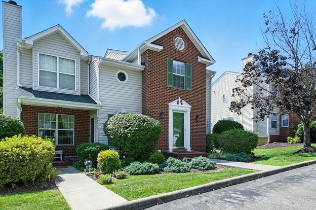7249 Scarlet Oak DR, Roanoke, VA 24019