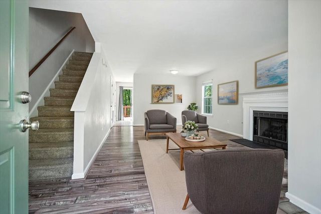 7249 Scarlet Oak DR, Roanoke, VA 24019