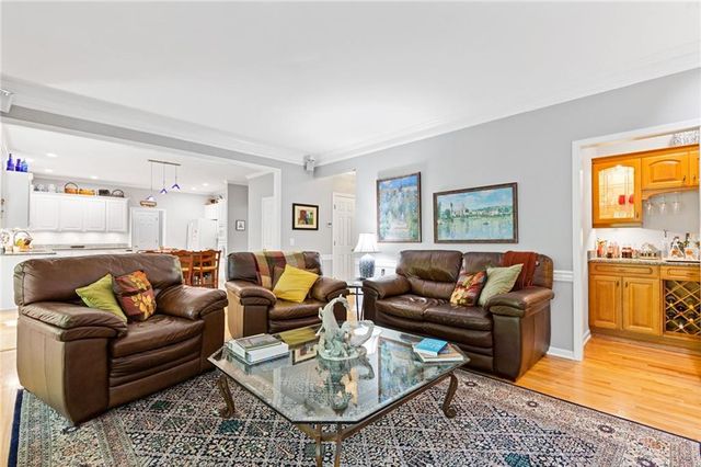 377 Connemara Crossing, Lawrenceville, GA 30044