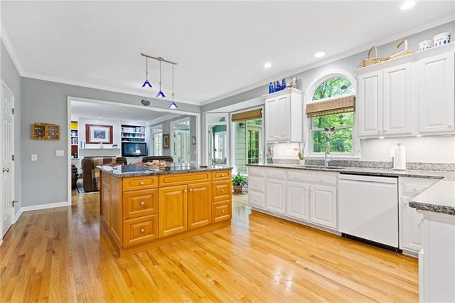 377 Connemara Crossing, Lawrenceville, GA 30044