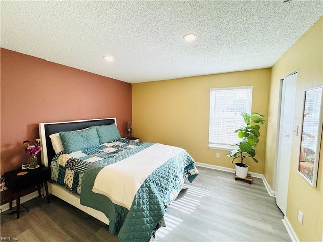 503 Summit CT, Virginia Beach, VA 23462