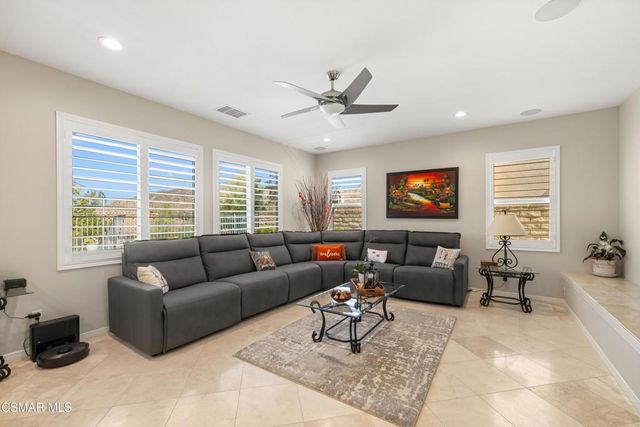 5207 Via Capote, Newbury Park, CA 91320