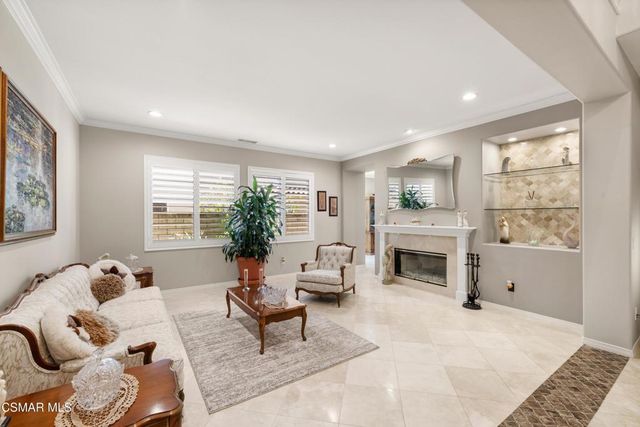 5207 Via Capote, Newbury Park, CA 91320